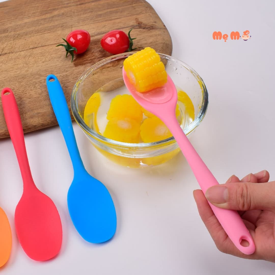 Muỗn thìa silicone chịu nhiệt cao nấu đồ ăn dặm cho bé, phới vét bột silicon đa năng - Mẹ Mỡ